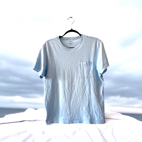 J.Crew Men's Pocket Tee Light Blue. Preppy  classic back to school tailgating - Picture 1 of 8